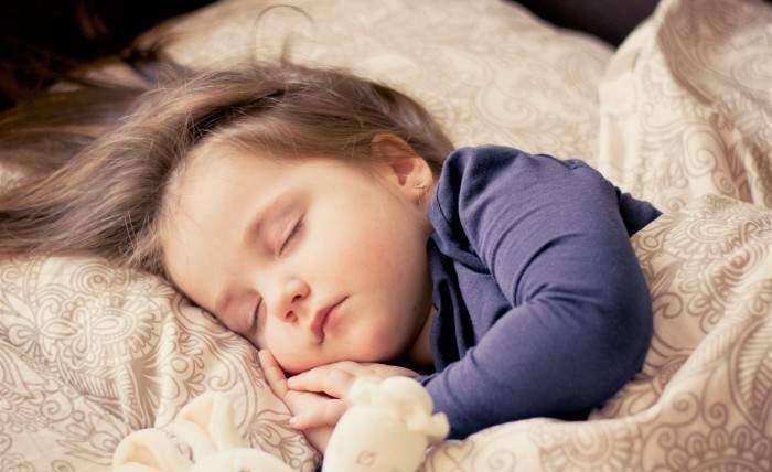 PEDIATRIA – SOMMINISTRAZIONE DI MELATONINA NELLA PRIMA INFANZIA